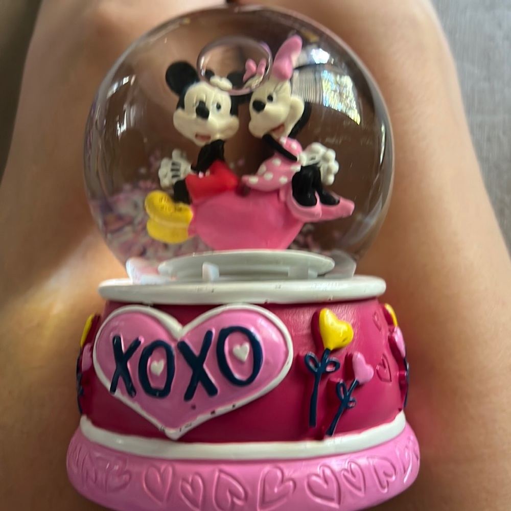 Water globe XOXO MIKEY MOUSE